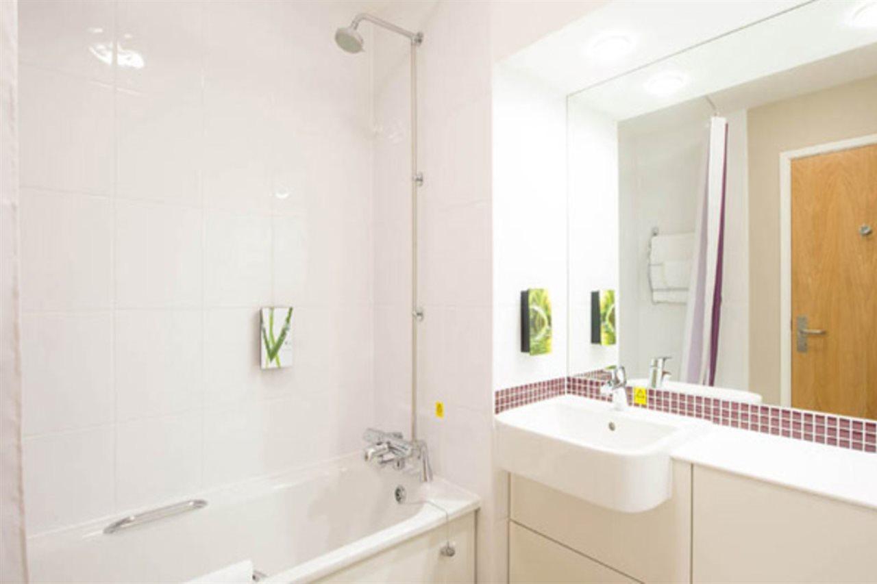 Premier Inn Cambridge Girton  المظهر الخارجي الصورة