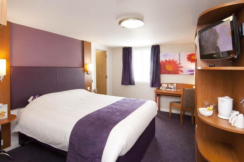 Premier Inn Cambridge Girton  المظهر الخارجي الصورة