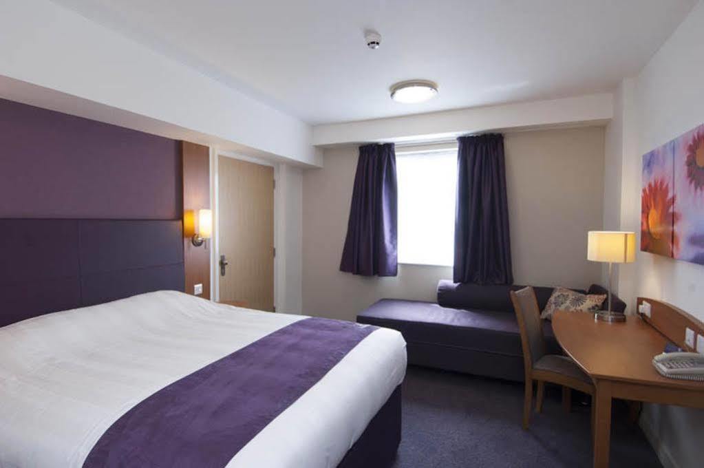 Premier Inn Cambridge Girton  المظهر الخارجي الصورة