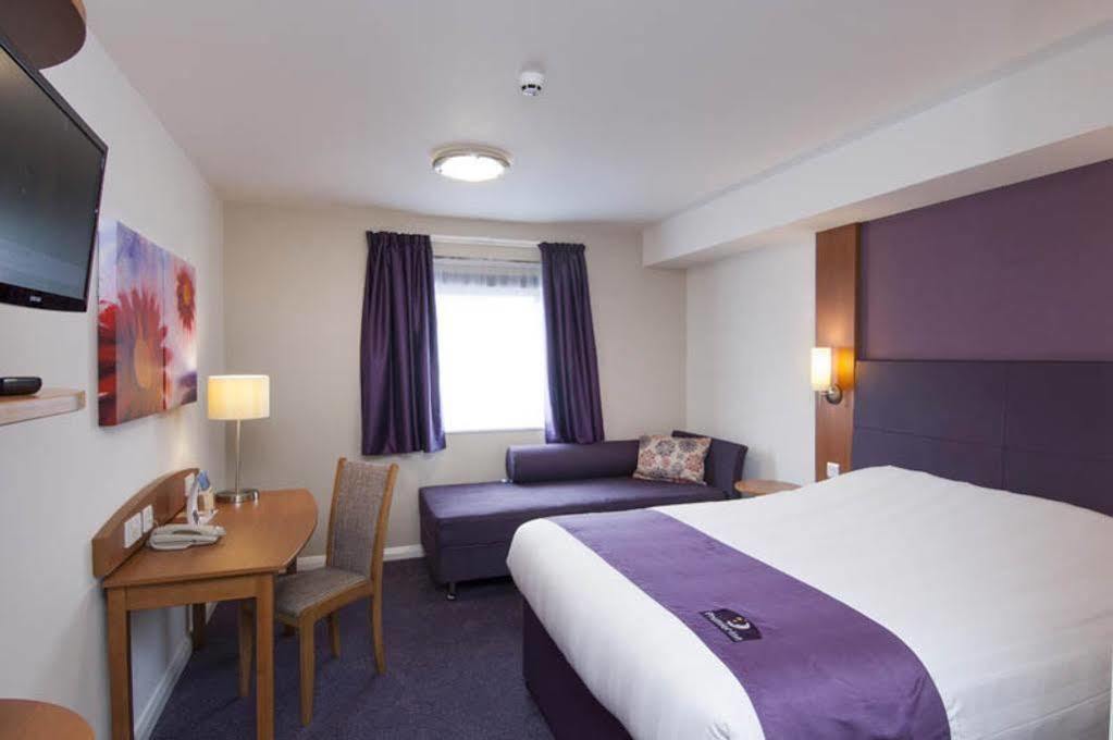 Premier Inn Cambridge Girton  المظهر الخارجي الصورة
