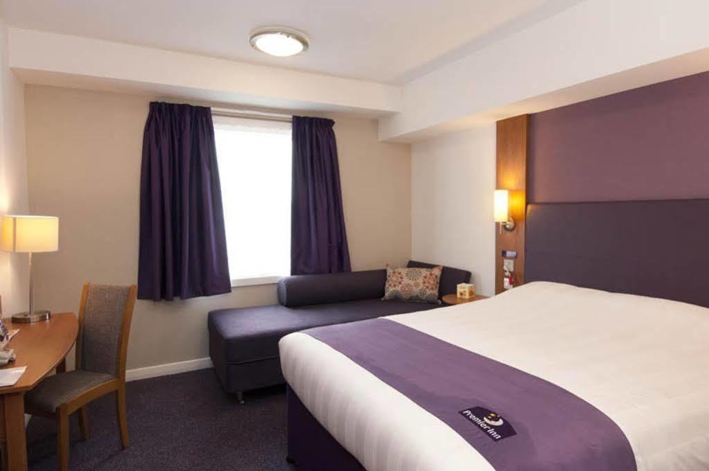 Premier Inn Cambridge Girton  المظهر الخارجي الصورة